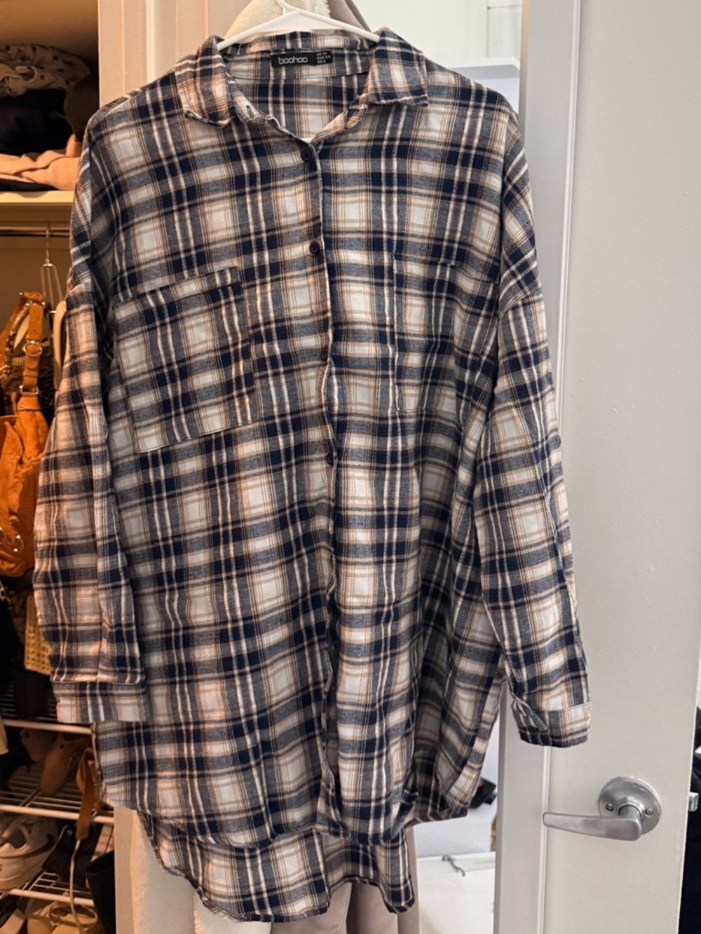 Boohoo Navy, Cream & Brown Plaid Button-Up Shirt Jacket